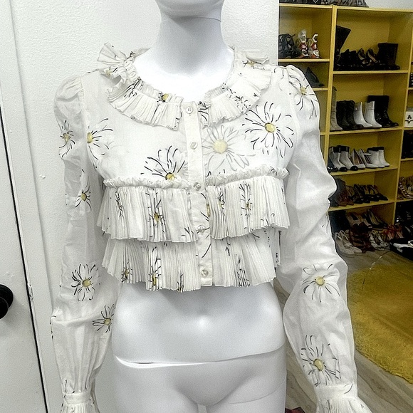 Dolce & Gabbana Tops - D & G Dolce & Gabbana sunflower Crop Top /M